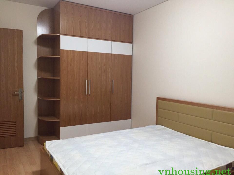 Cho thuê cc Golden Palace, diện tích 120m2, 3 ngủ, nội thất đầy đủ, 1000USD/tháng
