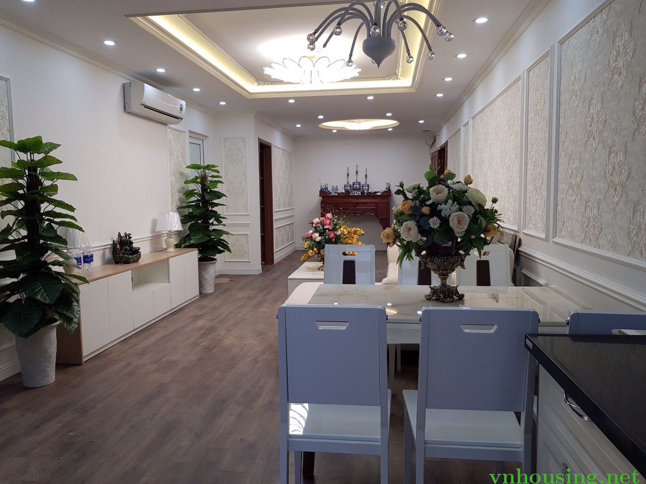 Cho thuê CCCC Handico 6 (Diamond Flower) Lê Văn Lương, 170m2, 3PN, không đồ, căn góc